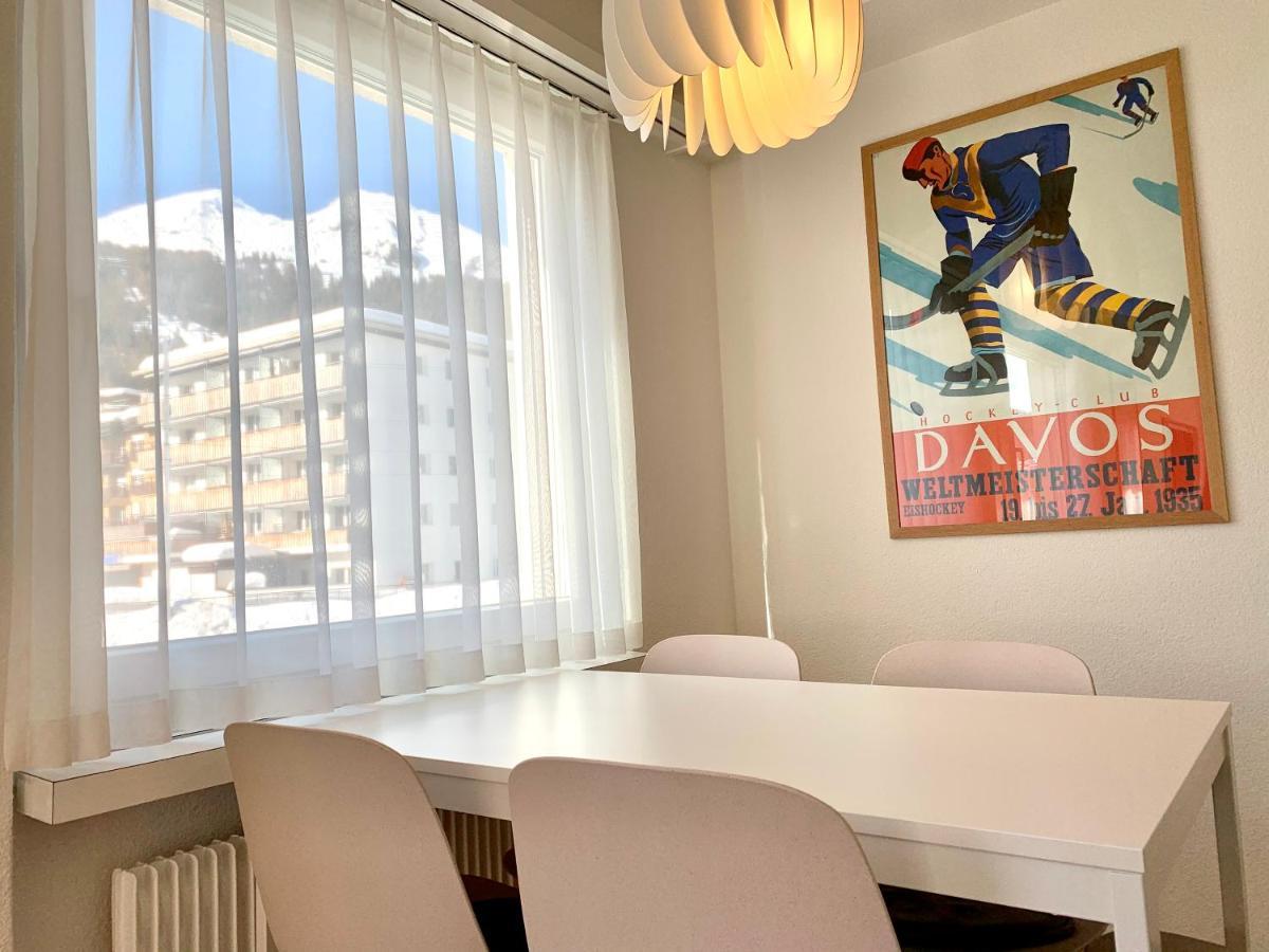 Holiday Apartment Bolgen - Close To Everything! Bolgen, Jakobshorn, Bus Stop, Train Station, Supermarket, Ski School, Ski Rentals, Restaurants And More! Davos Exteriör bild