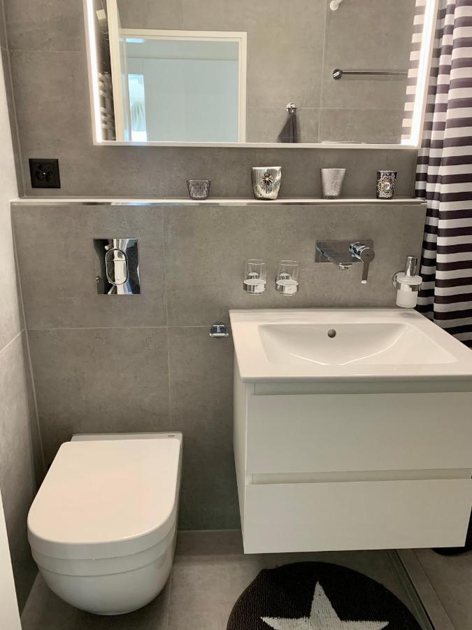 Holiday Apartment Bolgen - Close To Everything! Bolgen, Jakobshorn, Bus Stop, Train Station, Supermarket, Ski School, Ski Rentals, Restaurants And More! Davos Exteriör bild